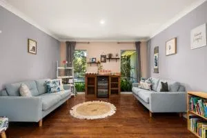 Spacious Farm Stay Style Home with Pool & Garden - Nerang