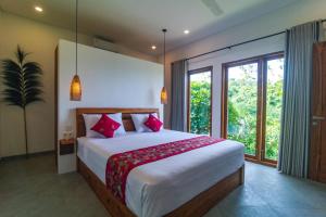 Segara Gunung 3 Bedrooms Luxury Villa with Breathtaking Sea View