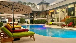 Parti Gras Hotel & Villas en Playa Potrero - Potrero