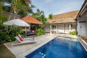 Tropical Oasis of Calm in the Heart of Seminyak, 4BR Villa Luisha
