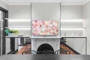 The Victorian Stone Terrace