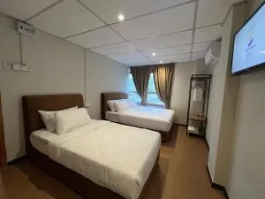 Swing & Pillows - Malacca River Walk - Kampong Batang Tiga