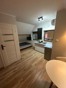 Pokoje przy Kawiarence 2