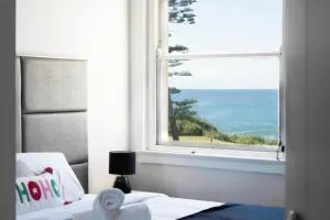 Ocean & Beach View 1 Bedroom Apartment in Maroubra - Sydney