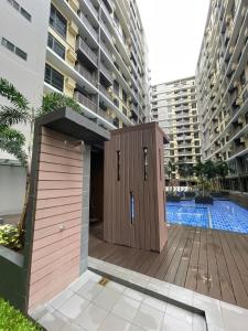 Spacious 1BR near Airport across Okada, Solaire