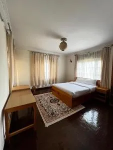 Logos House Nepal - Heṭauḍā