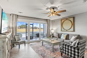 Chick and Dudes Beach Escape condo