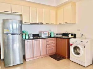 Luxury Bgc Condo Near Venice Mall #vlra22e