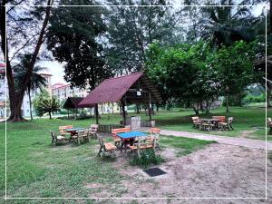 Tiara Desaru Residence Private Beach Bandar Penawar by Ucome Homestay