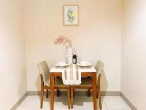 Cozy Stay In Bgc Near Uptown Mall #oursw11d1