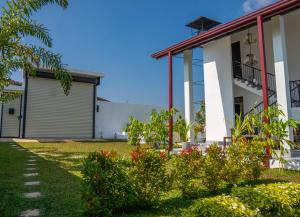 Villa Barbara - Private Pool Villa in Ahungalla