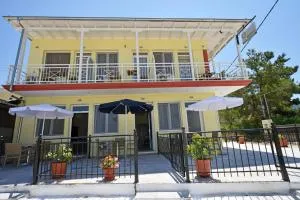 Studio Lazaridi - Áyios Yeóryios