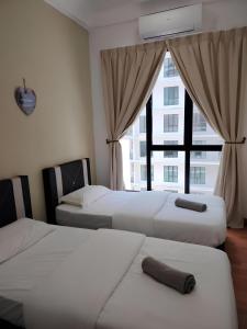 Paradigm Mall Platino Apartment 2BR 2FREE By Natol