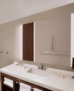 Marriott Dallas Allen Hotel & Convention Center