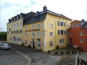 Hotel zum alten Brauhaus - Oberkail