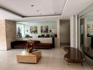 Bamboo Bay T1 unit 3U studio Internet Netflix