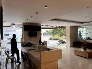 Bamboo Bay T1 unit 3U studio Internet Netflix