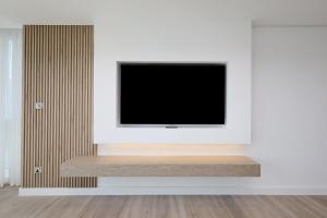 Luxury 3 Bed Apt with Golf Course Views