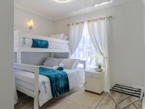 Hermanus - Heart of the Sea