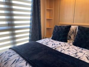 On the river Severn - Severnside Boat & Caravan Park, Caravan 9