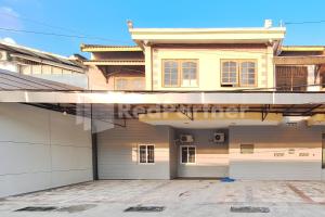 Aster Triplets Guest House JCM Mitra RedDoorz