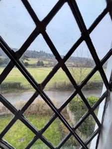 Charming Country Cottage with Lovely Views