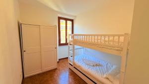 Fedis Home - Along the Scenic Como Greenway