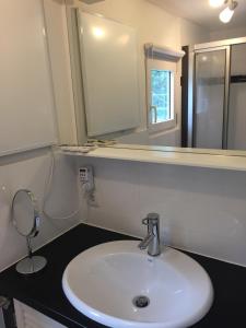 Mobile Home room in Sportboot Zander