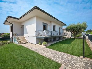 VILLA HARMONY - Regarda Travel