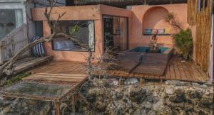 Moroccan Beachfront Pool Villa Koh Larn