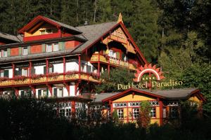 4 hvězdičkový hotel Parkhotel Sole Paradiso San Candido Itálie