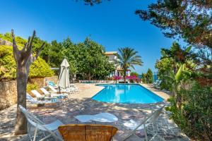 Villa Cavall Bernat con vistas al mar