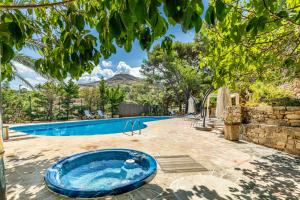 Villa Cavall Bernat con vistas al mar