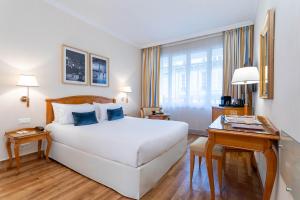 Classic Double Room room in Hotel Etats Unis Opera