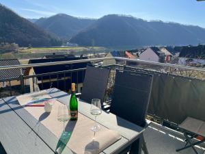 Ferienwohnung Moseltraum, 1-6 Pers, mit 3 Schlafzimmer und Panoramabalkon