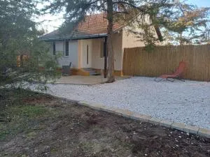 Akácos Vendégház Tőserdő - Csemő