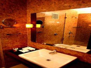 Sunflower Hotel