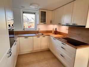 Vakantiehuis aan meertje op Recreatiepark De Wielen - 85