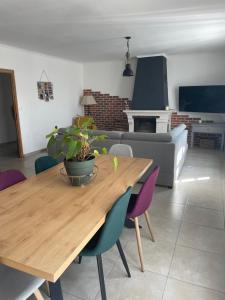 Villas Villa dans le Gard situee entre Nimes, Ales et Uzes avec piscine et spa jacuzzi : photos des chambres
