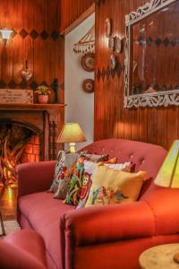 Pebbles Cottage by EdenHomes