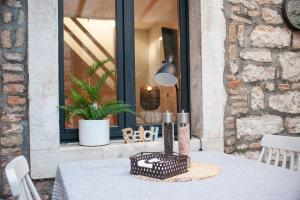 Atrium Town House