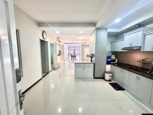 Mermaid Seaview Sát Tháp Tam Thắng - Blue Homestay