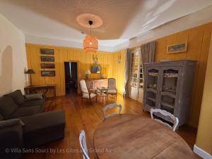 Appartements Villa Sans Souci - Beach 20m away : photos des chambres