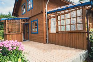 Przystanek Jeziorna 49