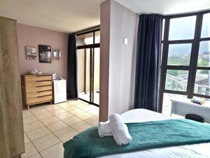 Idwala Tides 14 Casablanca Tri-Story Apartment - Ballito