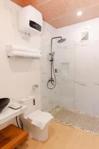 The Sikarim Waterfall View Villa - Kejajar