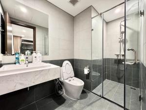 Emma House 2 - The Beverly & Gym 2BR Vinhomes Q9