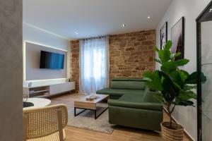 Beigestone Luxury Center by Belmont Realty