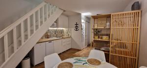 Maisons de vacances Familienidyll mit Pool nahe am Mittelmeer : photos des chambres