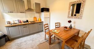 AC - Hypercenter - Quiet rooftops!